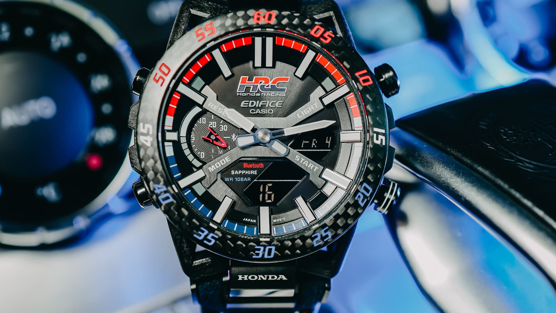 Die neue ECB-2000HR mit Neo-Display