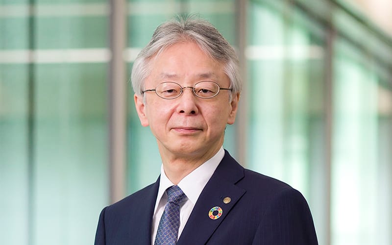 Foto des Präsidenten von CASIO: Susumu Takano, Link öffnet im neuen Tab zur Nachricht.