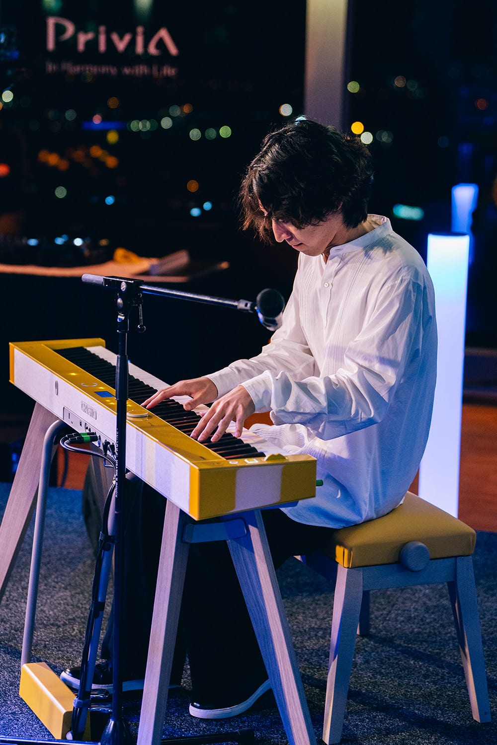 Hayato Sumino am CASIO Piano Privia PX-S7000