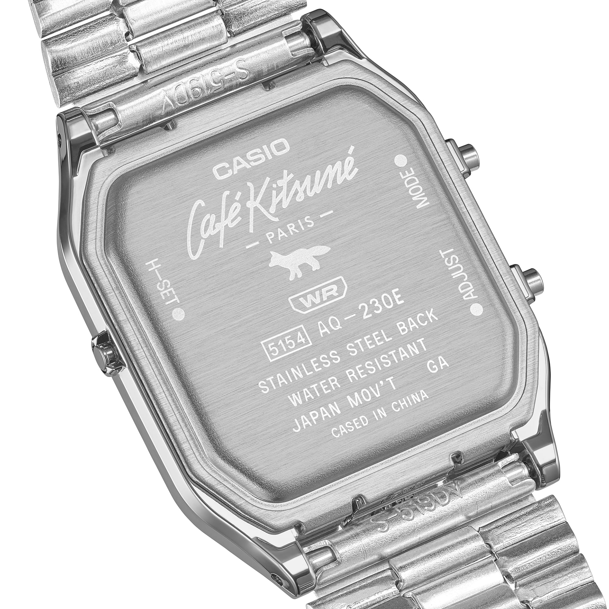 Die gravierte Gehäuserückseite der Kooperationsuhr AQ-230ECK-3A