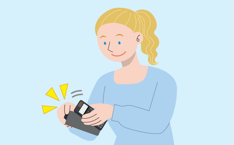 Illustration einer Frau, die die Hülle eines Grafikrechners abnimmt.