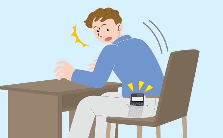 Illustration eines Mannes, der einen Grafikrechner von CASIO in seiner Hosentaschen hat und sich setzt.