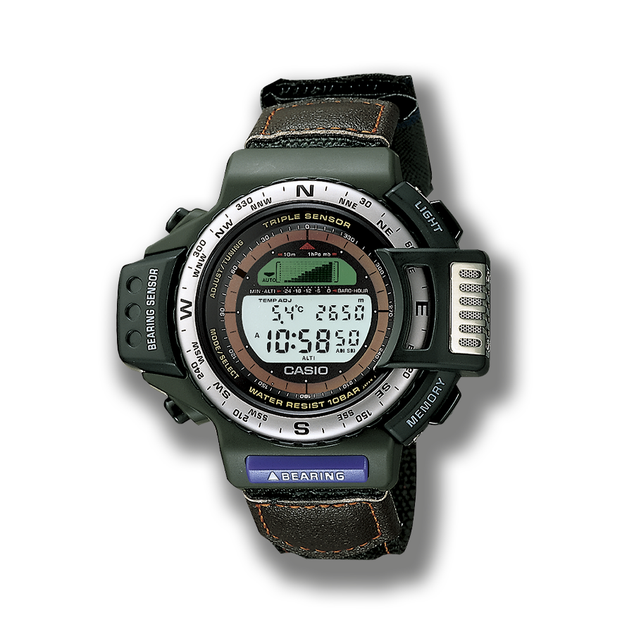 Die Digitaluhr DPX-500 von PRO TREK mit olivgrünem Gehäuse und Stoffarmband sowie massiven Knöpfen links und rechts vom runden Gehäuse.