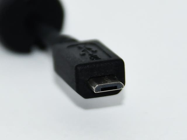 Close-up of a USB 2.0 cable