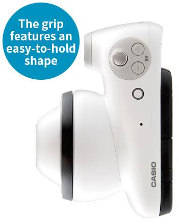 View of the dermatological camera from above with the handle, which is easy to grip.