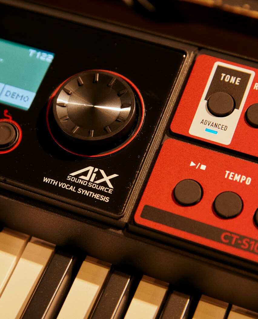 Gros plan sur le contrôle AiX Sound Source du CTS1000V