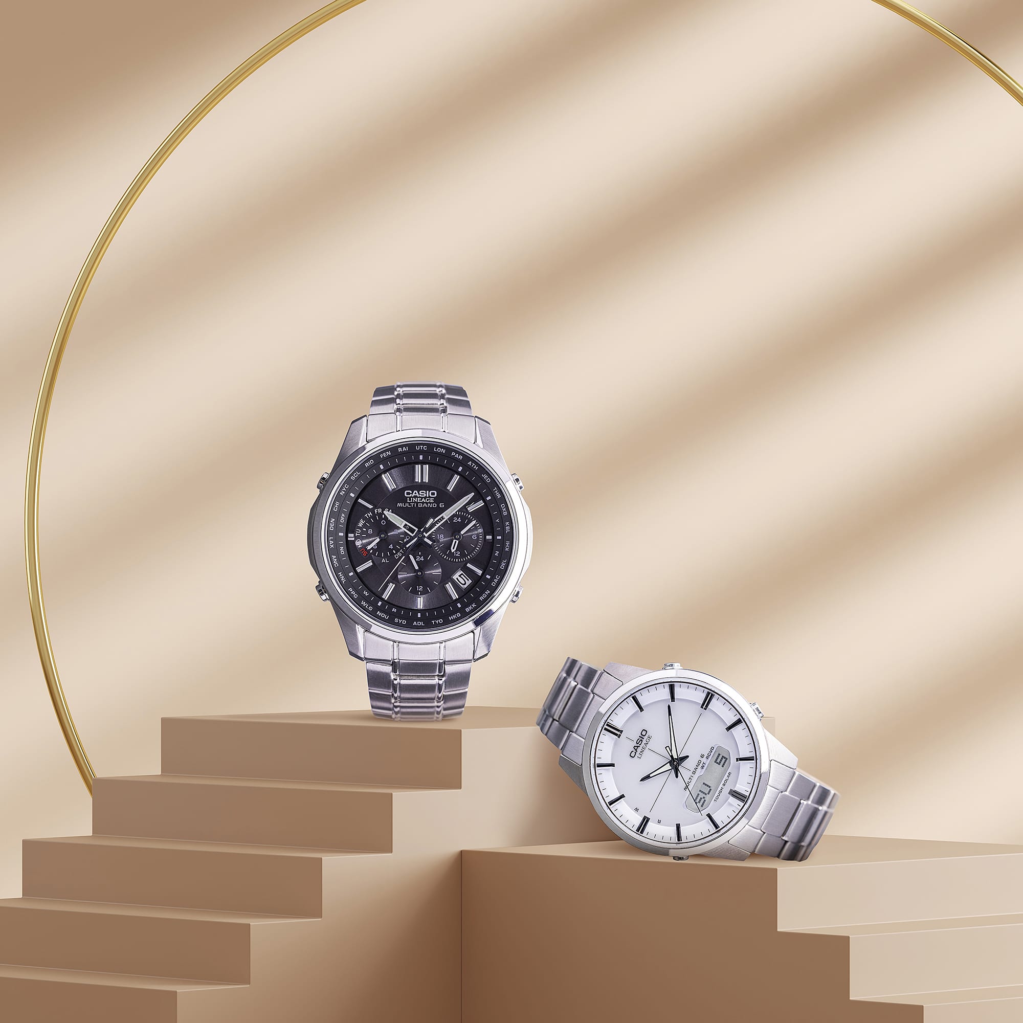 L'horloge hybride CASIO LCW-M170TD-7A de la série d'horloges radiopilotées entièrement métalliques « LINEAGE ».