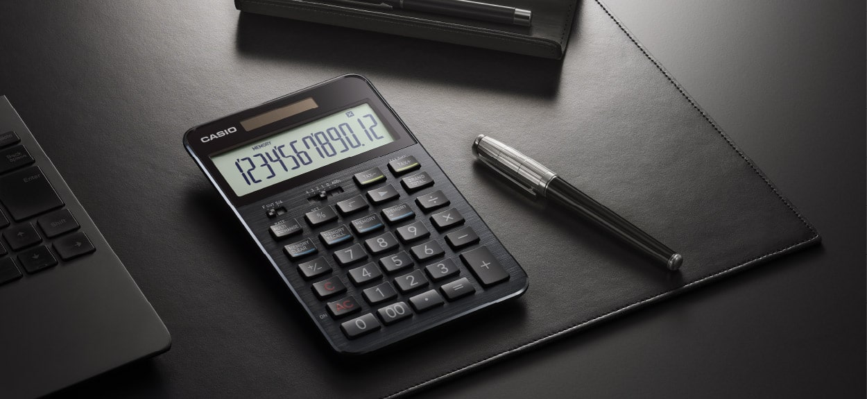 按鍵採用標準尺寸,為在辦公桌或商務會議中使用進行優化。