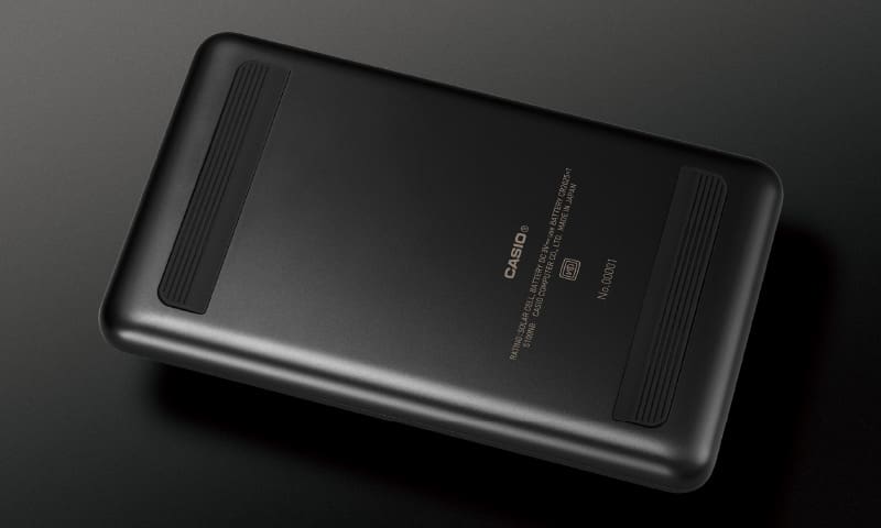 無駄のない美しい側面