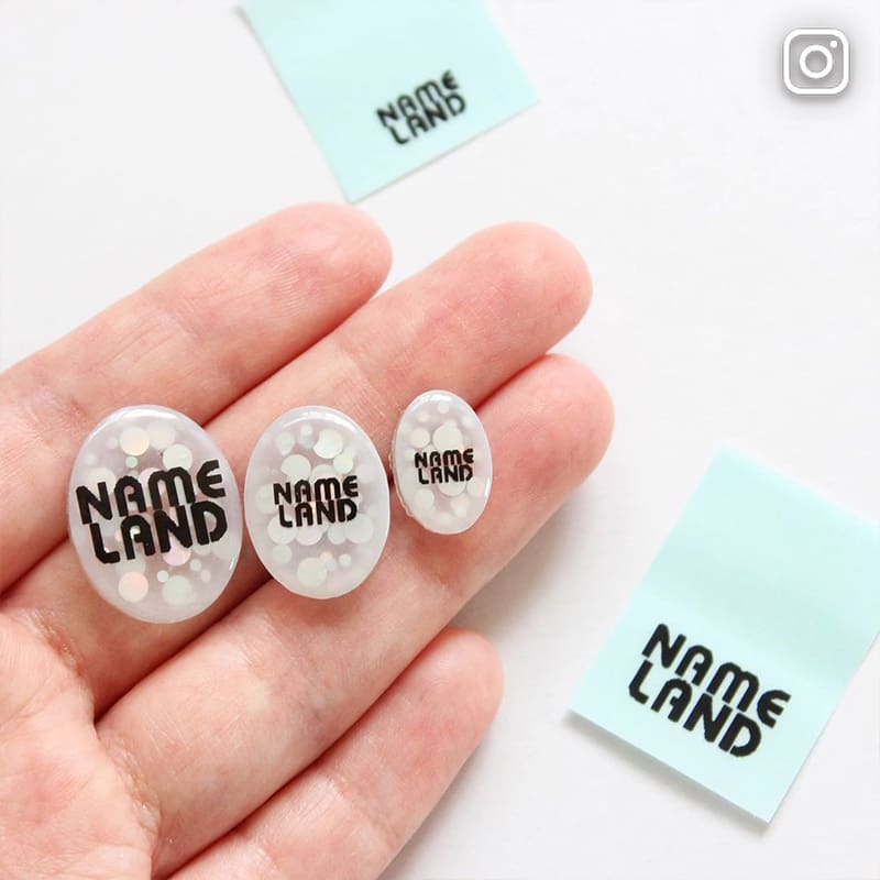 buttons
