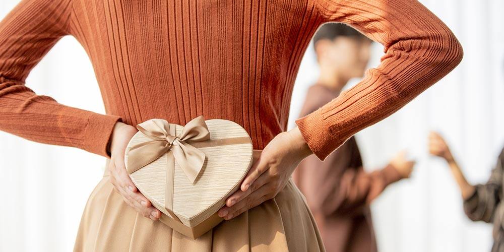 腕時計への刻印は、サプライズになります