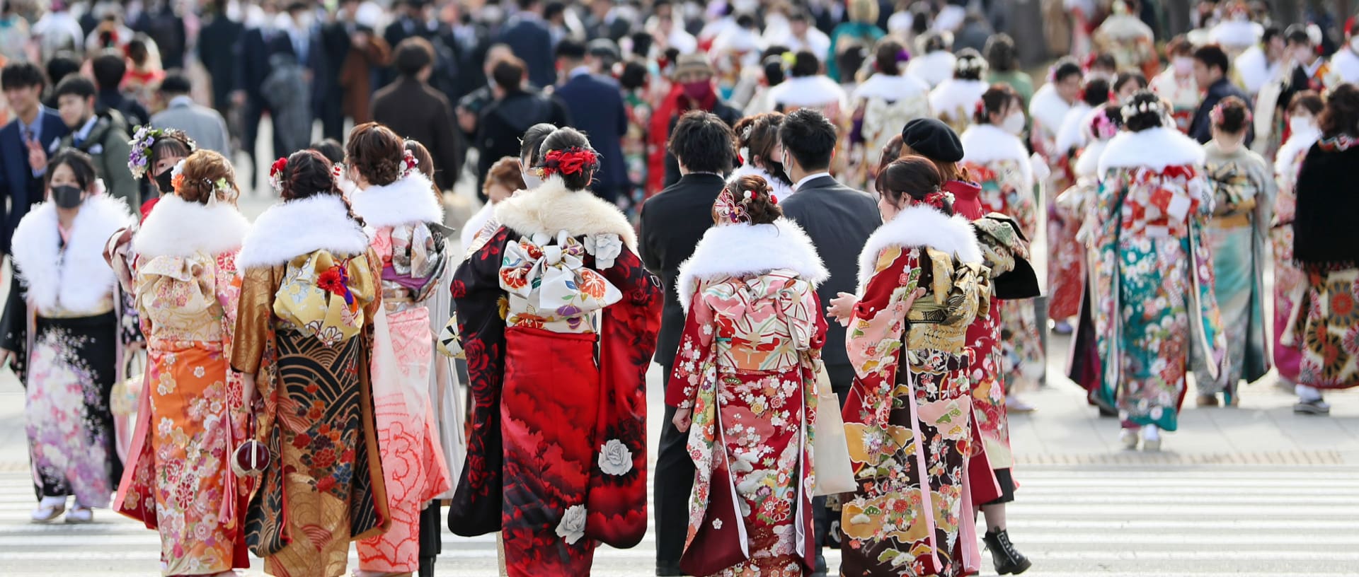 人生の節目となる成人祝いに心のこもったプレゼントを贈ろう
