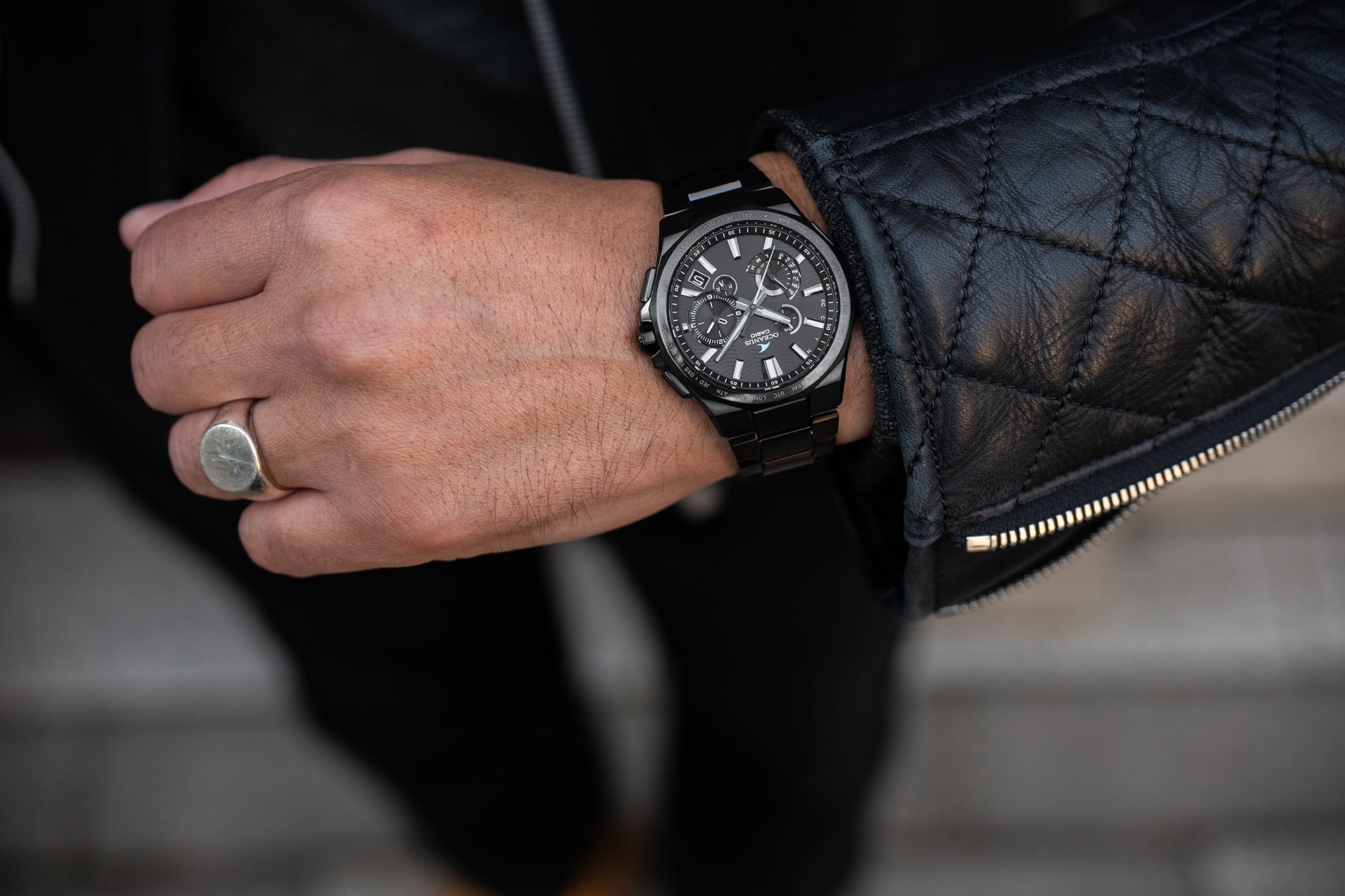 OCW-T6000B-1AJF　アップ