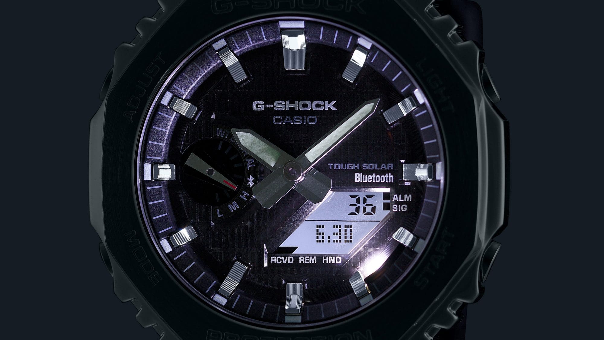 Super Illuminator (high-brightness double LED light) for maintaining watch readability in the dark