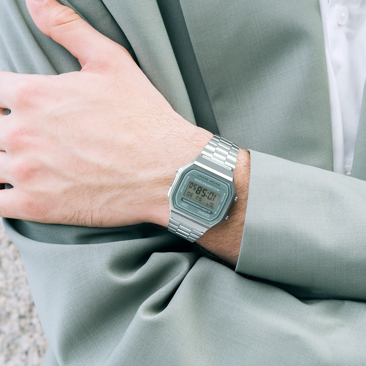 Retro style in smoky tones