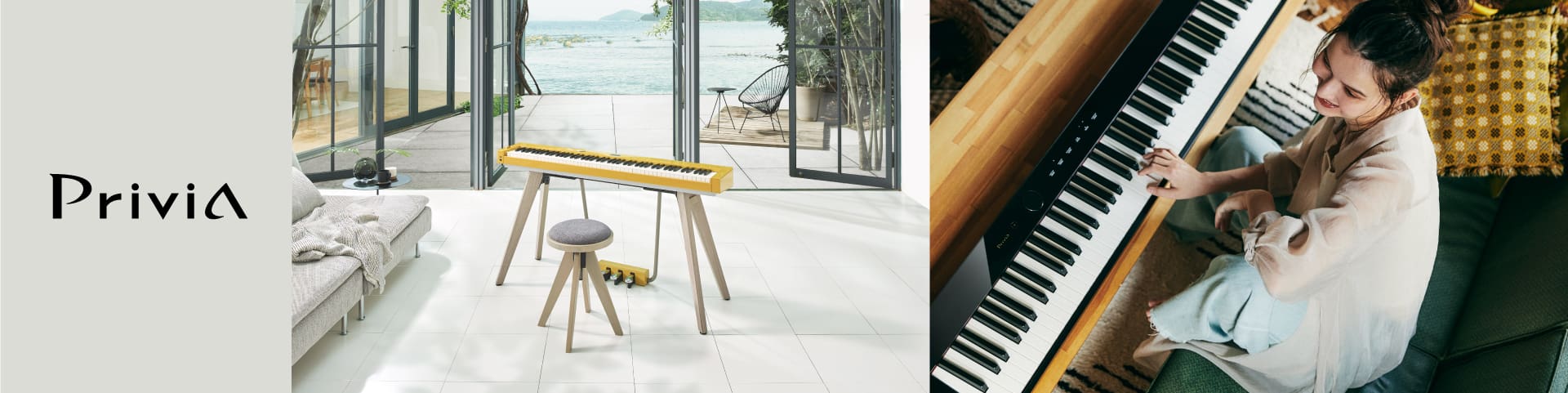 De gele Privia PX-S7000 in een woonkamer met direct uitzicht op zee vanaf een terras. Rechts is het zwarte voorgangermodel PX-S6000 te zien op een tafel van bovenaf, waar een vrouw zit en speelt.