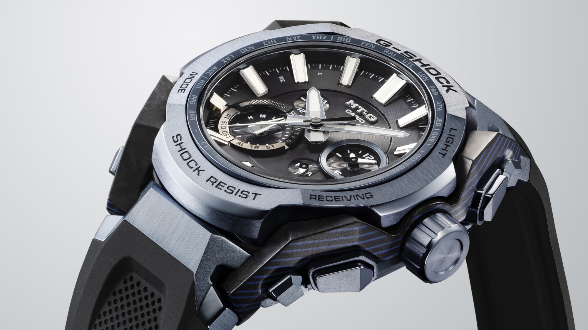 The bezel of the MTG-B4000 has a hairline finish.