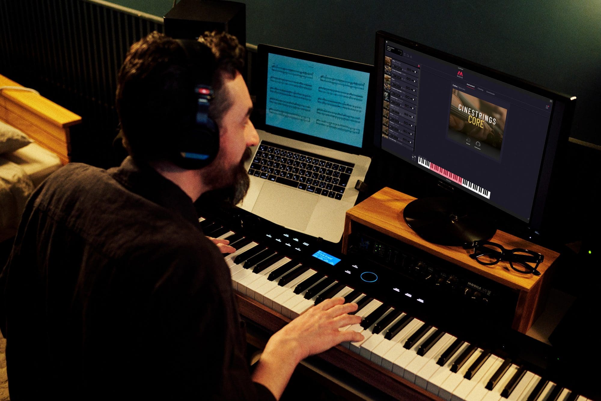 Privia PX-S6000 being played by musician Privia PX-S6000 being played by musician
