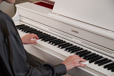 CELVIANO AP-300WE Being played