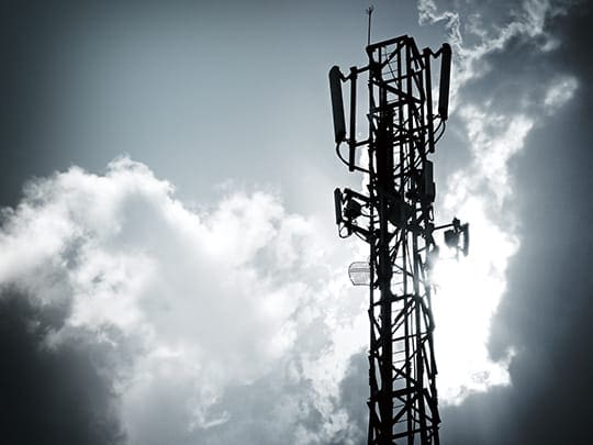 Radio antennae denoting Casio Pro Trek Multiband 6 timekeeping accuracy via radio waves