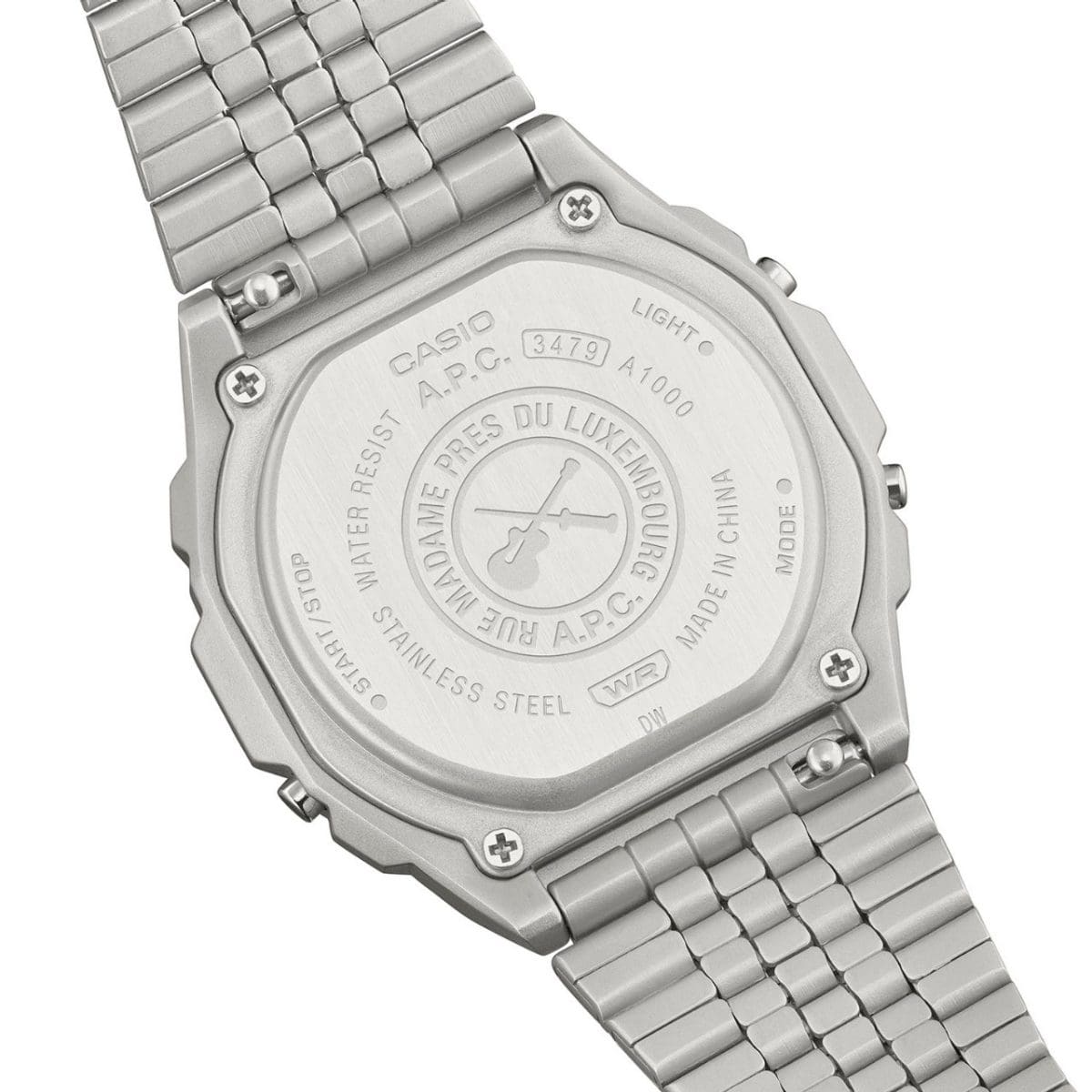 Gravur auf der Gehäuserückseite der A1000ACD-7 Armbanduhr