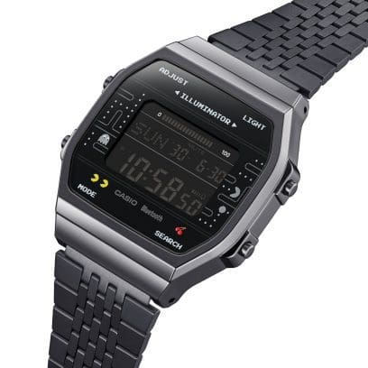 Seitliche Ansicht der ABL-100 Armbanduhr von CASIO Vintage Collection und Pacman mit seitlichen Buttons und Pacman Illustrationen