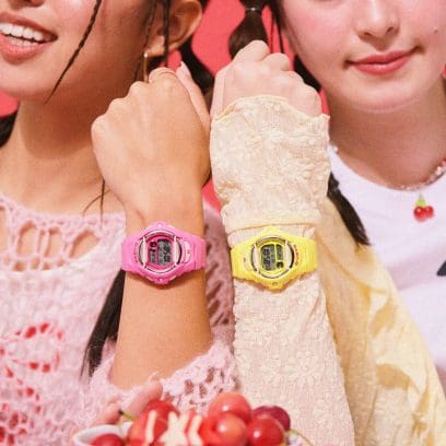 Die beiden Modelle BG-169CH-4 und BG-169CH-9 der Serie "Cherry on Top" am Handgelenk von zwei Frauen. 