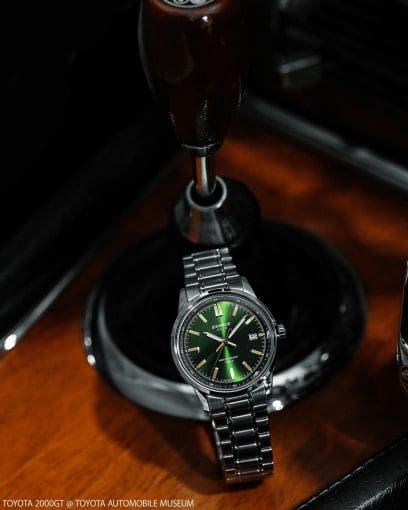 Auf der 3-Uhr-Position der Armbanduhr EFR-109D-3A befindet sich eine Datumsanzeige