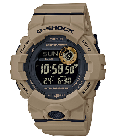 Die G-SHOCK Armbanduhr GBD-800UC-5 mit schwarzem, digitalem Zifferblatt und goldfarbenem Akzent, einem Gehäuse und Armband aus Resin in Beigebraun mit schwarzen Bedientasten.