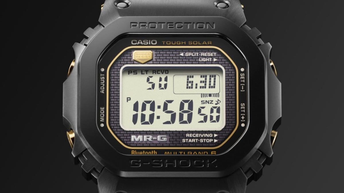 MRG-B5000R-1 Black and gold accents inherited from the original lineup