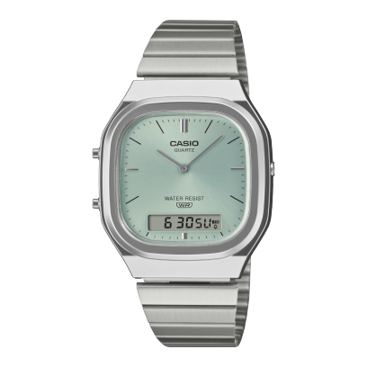 Frontansicht der silbernen CASIO Armbanduhr AQ-240E-2AEF mit hellblauem Zifferblatt
