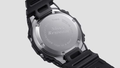 Rückseite der DW-5000R-1A mit spiegelpoliertem Gehäuseboden
