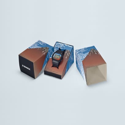 Verpackung der DW-5600KHG25-1DR mit dem Design Fine Wind, Clear Morning des Künstlers Katsushika Hokusai