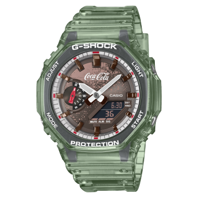 Frontansicht der grün-transparenten G-SHOCK GA-2100CC-3AER in Zusammenarbeit mit Coca-Cola®
