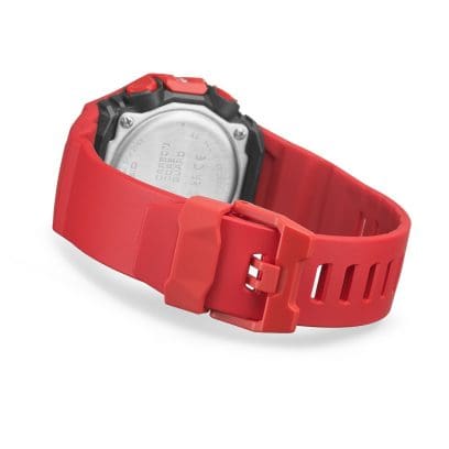 Rückseite der roten GA-B001-4A Resinarmbanduhr mit roter Metallschließe