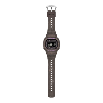 Gesamtansicht der braunen Armbanduhr GBX-H5600KI-5ER in Zusammenarbeit zwischen G-SHOCK und Kanoa Igarashi