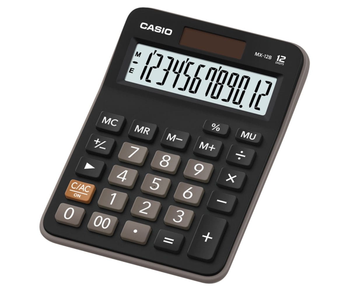 Vista frontal de la calculadora de mesa MX-12B de CASIO con carcasa negra, pantalla grande y teclas numéricas.