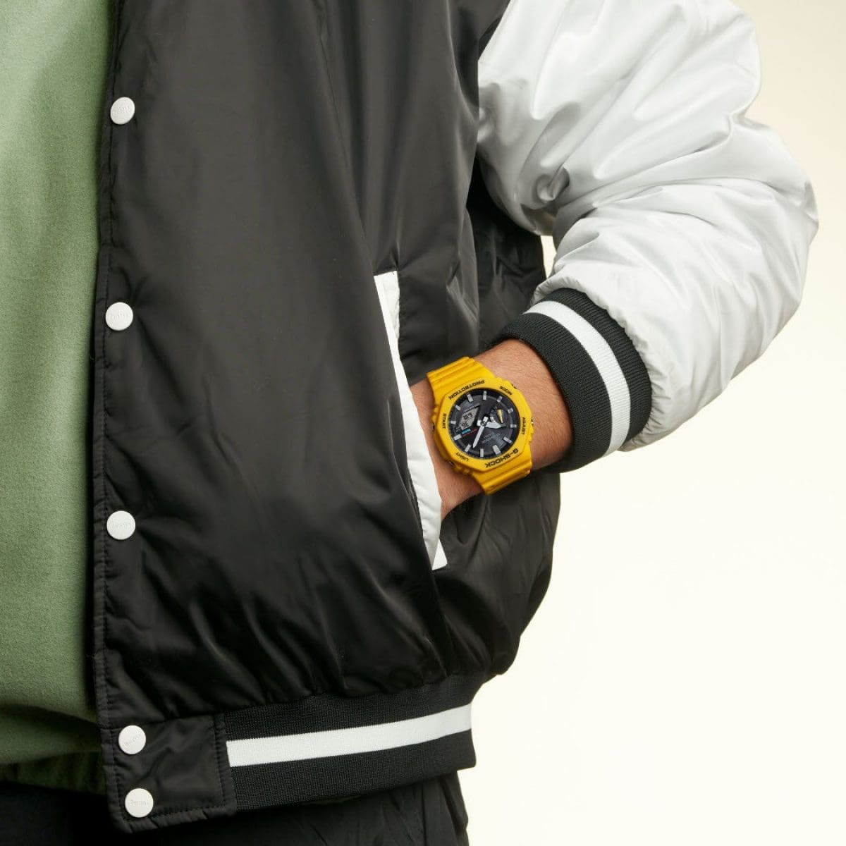 G-SHOCK CLASSIC ANALOG-DIGITAL GA-B2100C-9A