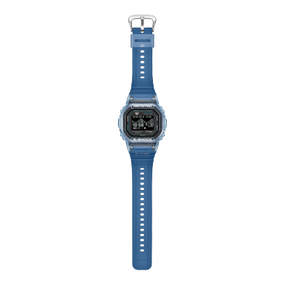 Vista general del reloj de pulsera G-SHOCK GBX-H5600-2ER con correa azul, caja transparente y cierre metálico plateado