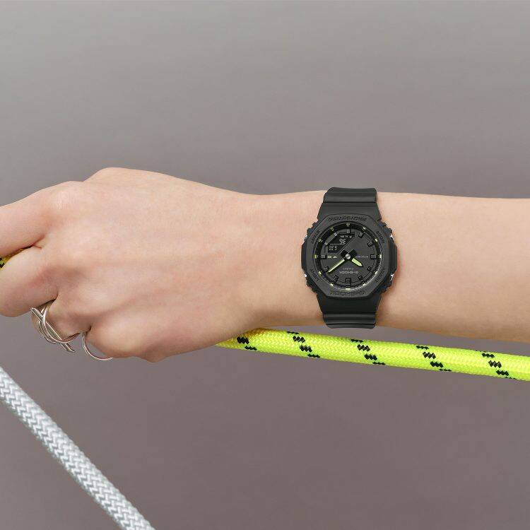 Montre CASIO G-SHOCK GMA-P2100SA-1A2ER – Mix And Match – Noir/bleu