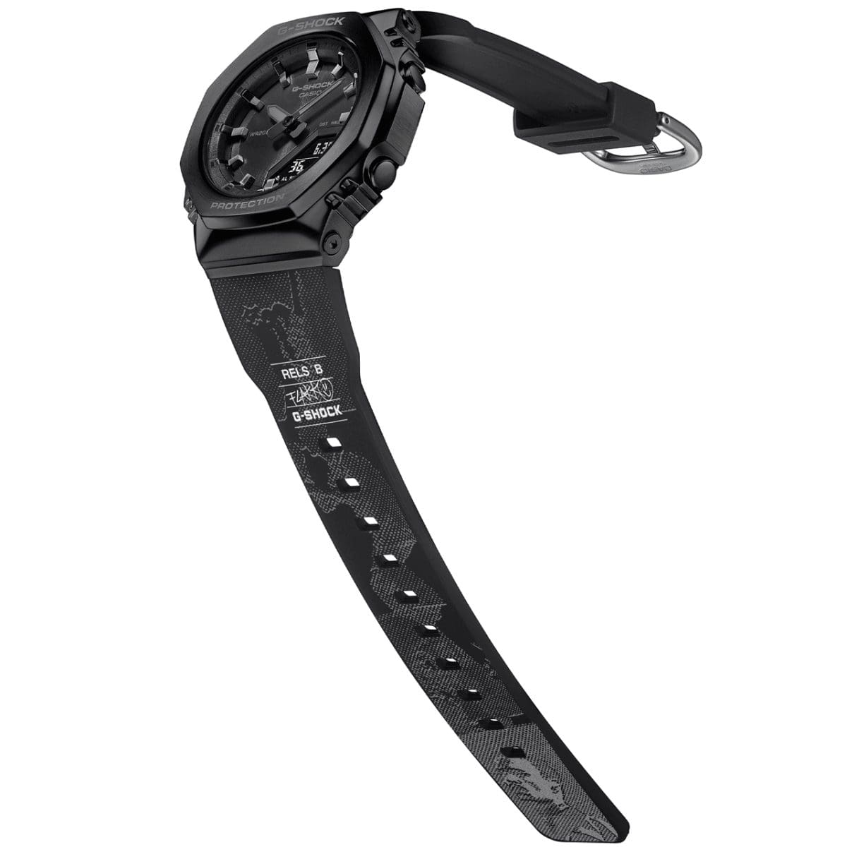 La caja del reloj de pulsera G-SHOCK GM-S2110B-8ARLSB tiene superficies tanto cepilladas como lisas.