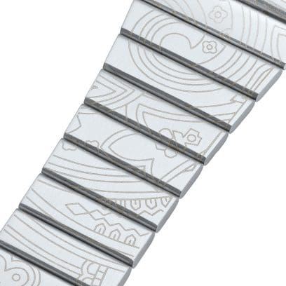 Paisley pattern on the stainless steel bracelet