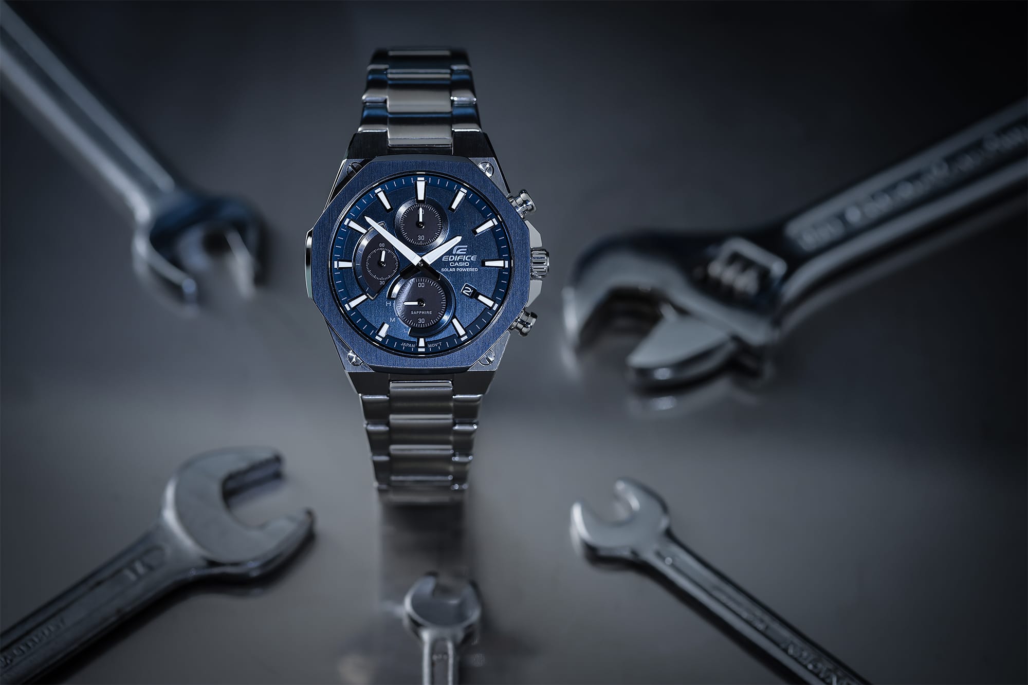 カシオ製エディフィス腕時計　EFS-S570DB-2A EFS-S570DB-2A