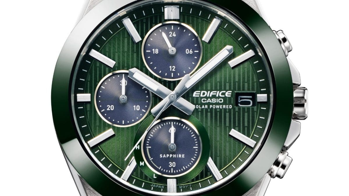 Close-up of the EFS-S650D-3AEF dial and green ceramic bezel