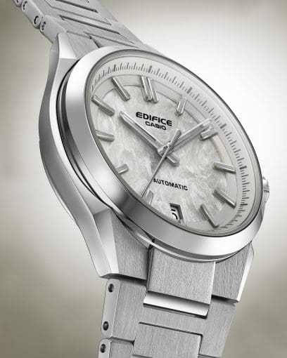 Slightly angled view of the EFK-100D-7AER with white dial
