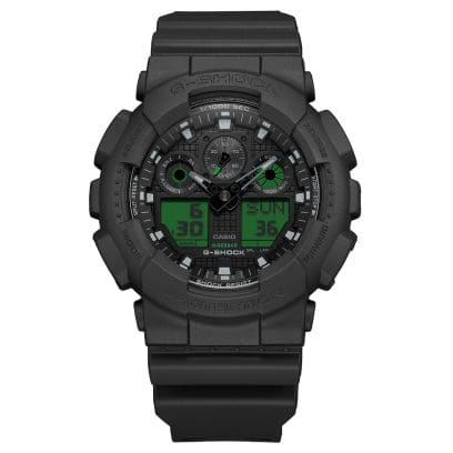 The G-SHOCK GA-100BEG-1AER case features the distinctive look of the GA-100 series.