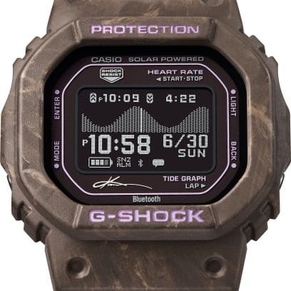 Display of tide charts on the digital dial of the GBX-H5600KI-5ER wristwatch by G-SHOCK and Kanoa Igarashi