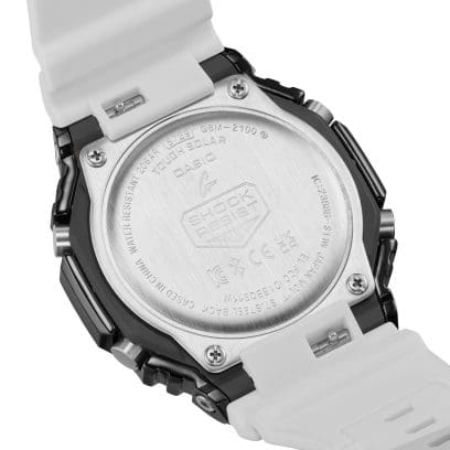 Engraving on the silver back of the GBM-2100B-7A watch