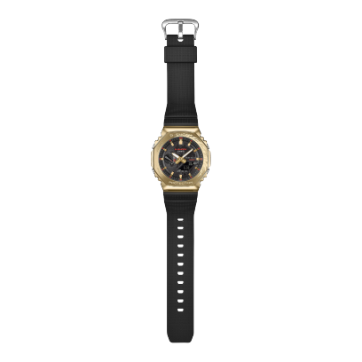 Overall view of the GBM-2100CX-9AER with the bracelet open and the silver clasp.