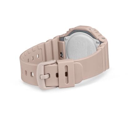 Rear view of the GMA-S2100MD-4A with the bracelet closed. The clasp and strap holder are in the same color as the bracelet